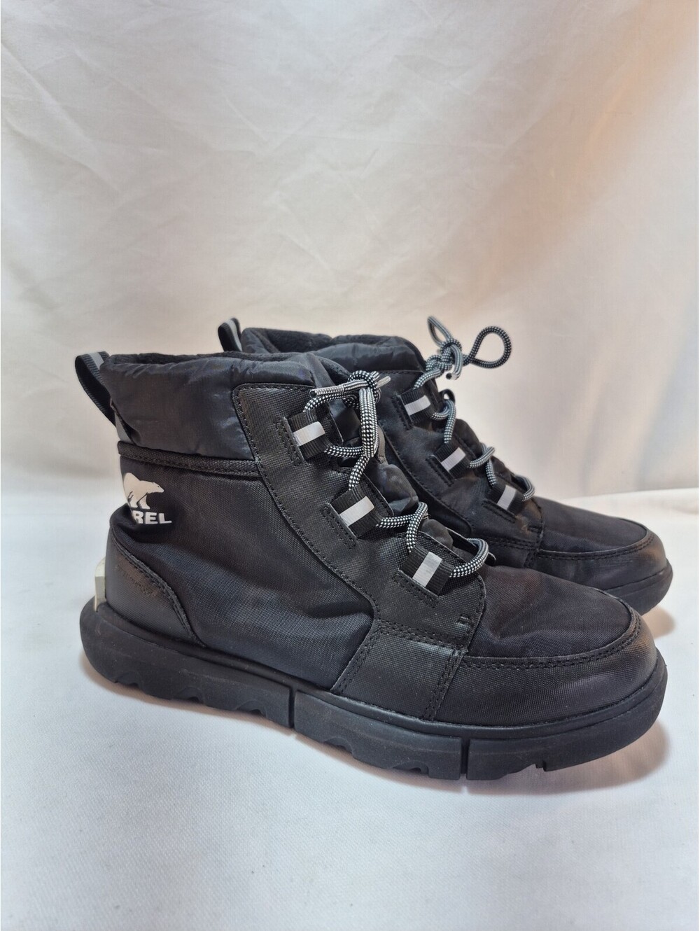 Sorel Women’s 7.5  Explorer II Carnival Sport Waterproof Winter Snow Boots Black